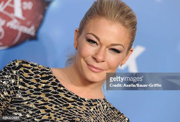 Singer LeAnn Rimes arrives at the American Country Awards 2013 at the Mandalay Bay Events Center on December 10, 2013 in Las Vegas, Nevada.