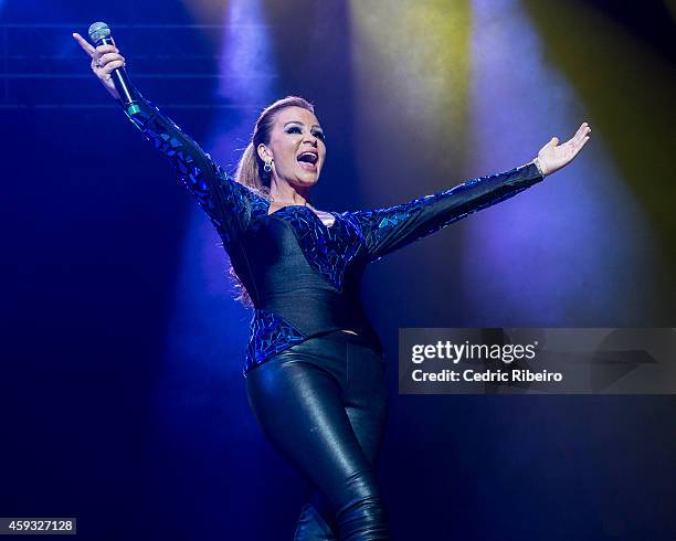 Samaha Carole Samaha Photos and Premium High Res Pictures - Getty Images