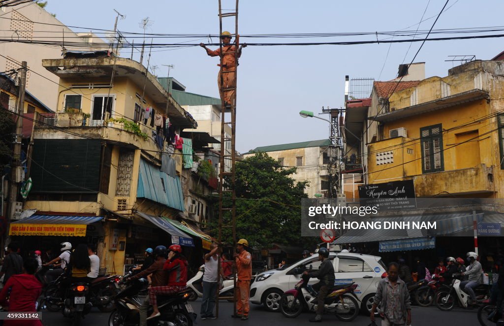 VIETNAM-ECONOMY-POWER