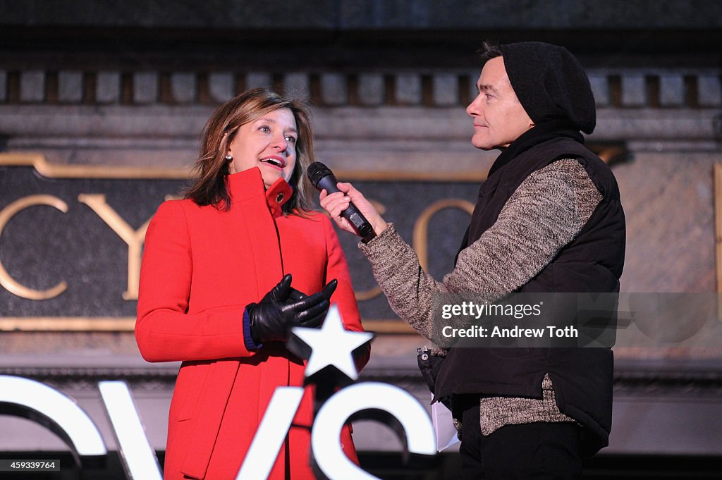 Macy's Herald Square 2014 Christmas Window Unveiling Spectacular