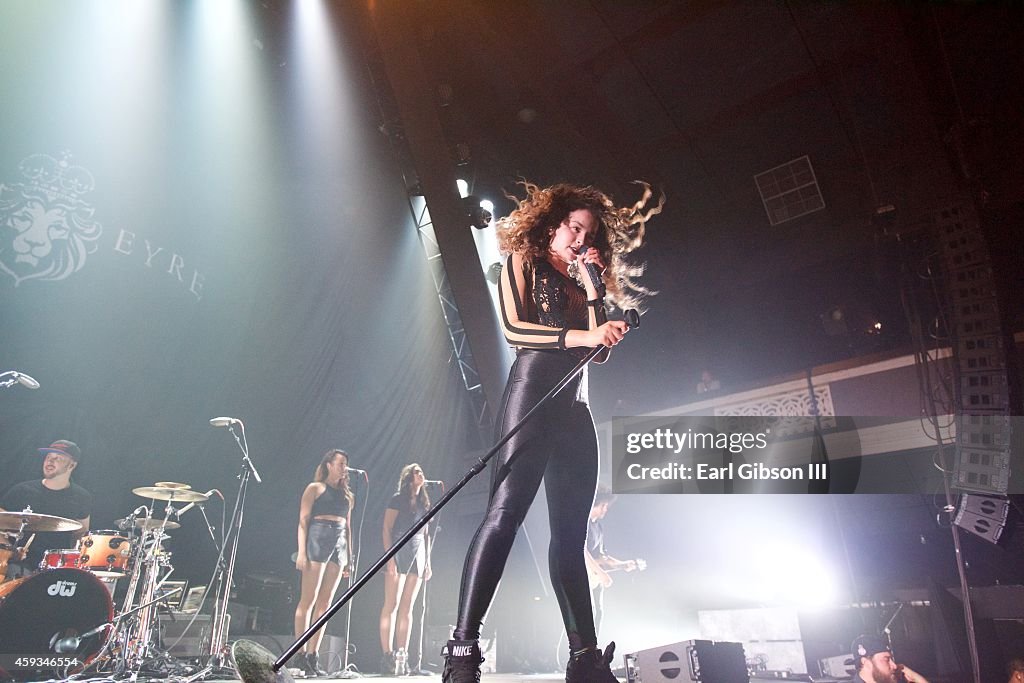 Bastille In Concert - "Bad Blood: The Last Stand Tour" With Grizfolk And Ella Eyre - Los Angeles, CA