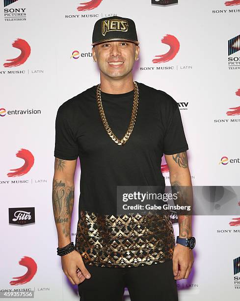 Rapper Wisin attends Sony Music's Latin Grammy after party at XS The Nightclub at Encore Las Vegas on November 20, 2014 in Las Vegas, Nevada.Ê