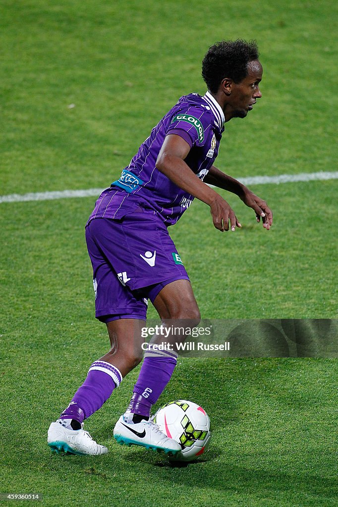 A-League Rd 7 - Perth v Wellington