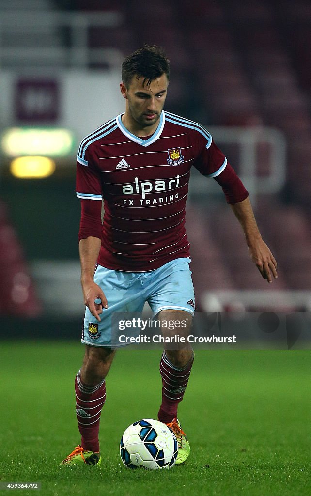 West Ham United U21 v PSV Eindhoven U21 - Barclays U21 Premier League International Cup