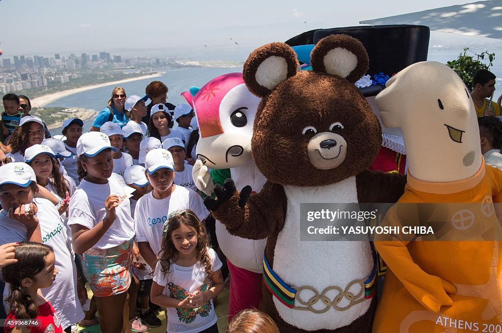 BRAZIL-OLY2016-PREVIOUS MASCOTS-SUGARLOAF
