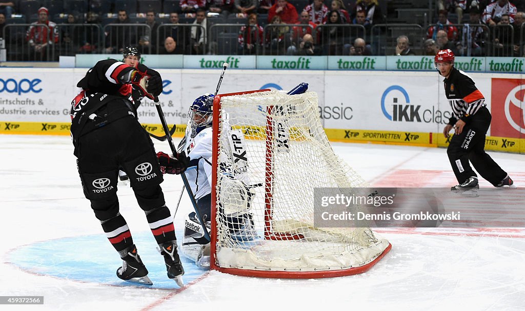 Koelner Haie v Hamburg Freezers - DEL