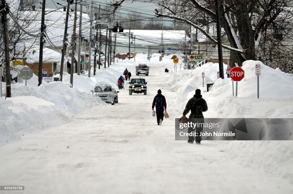 Record Snowstorm Pummels Buffalo