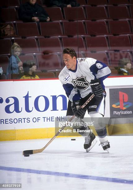 Teemu Selanne of the World and Mighty Ducks of Anaheim skates on ice before the 1998 48th NHL All-Star Game against North America on January 18, 1998...