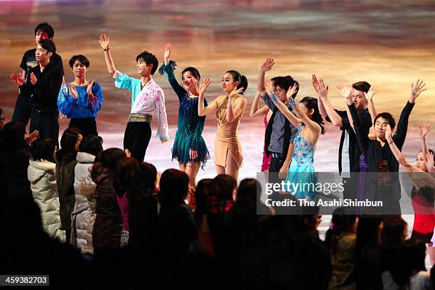 Skaters applaud the crowd after the gala exhibition during day four of the 82nd All Japan Figure Skating Championships at Saitama Super Arena on...