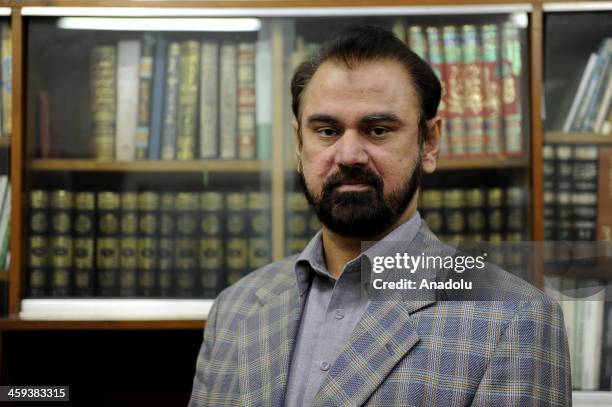 Ab Ghaffar Rind 88 Abdul Ghaffar Stock Photos, High-Res Pictures, and Images - Getty Images