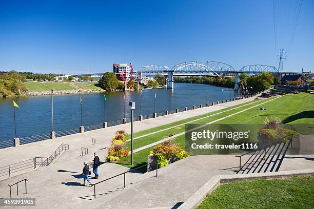 metro riverfront park in nashville, tennessee - nashville park stock pictures, royalty-free photos & images