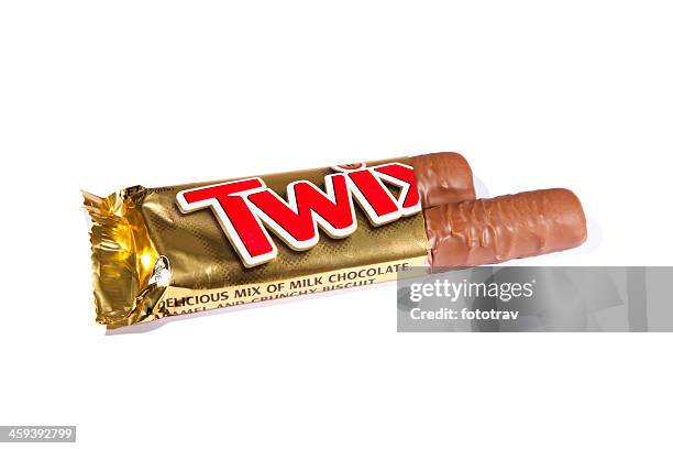 twix candy bar - candy bar stock-fotos und bilder