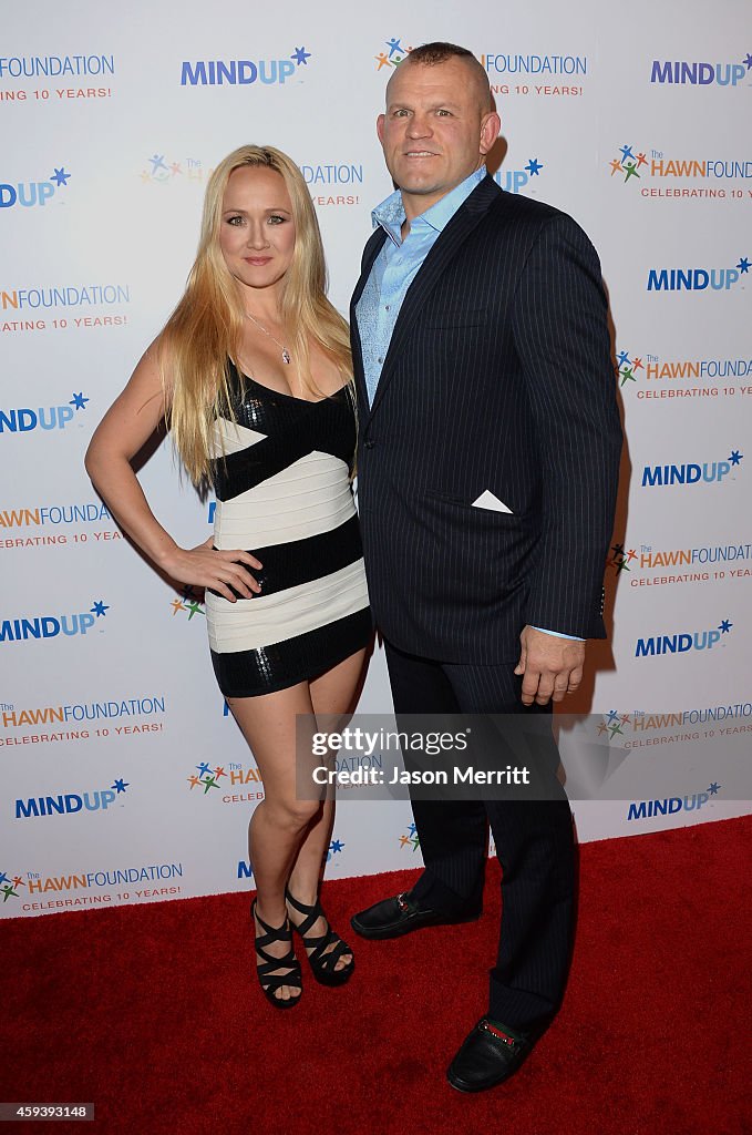 Goldie Hawn's Inaugural "Love In For Kids" Benefiting The Hawn Foundation's MindUp Program Transforming Children's Lives For Greater Success - Red Carpet