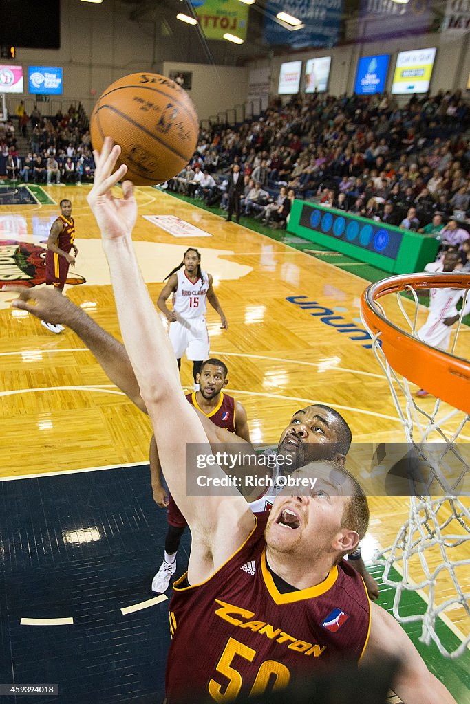 Canton Charge at Maine Red Claws