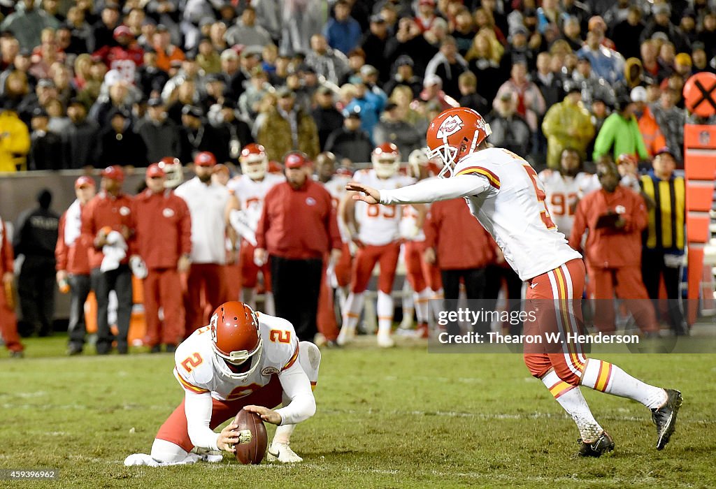 Kansas City Chiefs v Oakland Raiders