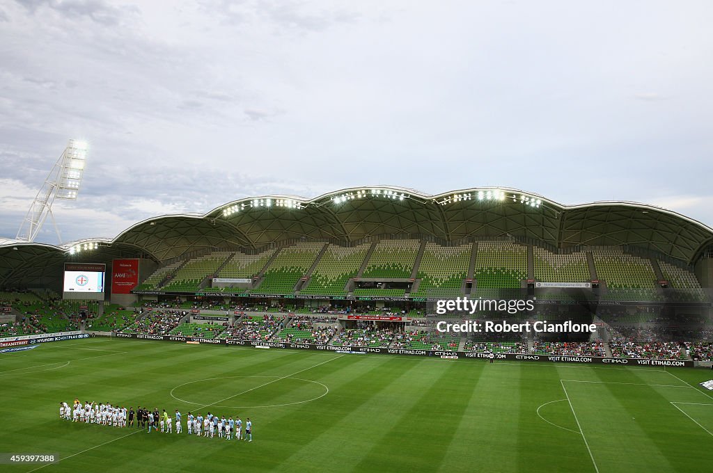 A-League Rd 7 - Melbourne v Sydney