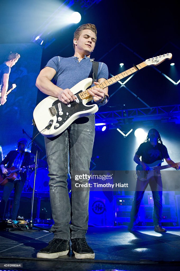 Hunter Hayes' Tattoo (Your Name) Tour - Sears Centre Arena - Chicago, IL - November 21, 2014