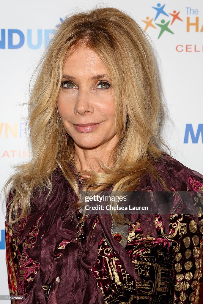 Mindup Program Actress Rosanna Arquette arrives at Goldie Hawn's inaugural