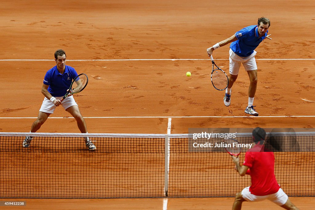 France v Switzerland - Davis Cup World Group Final: Day Two