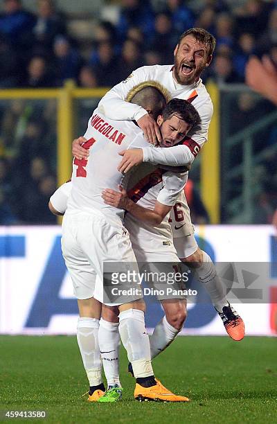 Radja Nainggolan of AS Roma celebrates with teams mate Daniele De Rossi after scoring his team's second goal during the Serie A match between...
