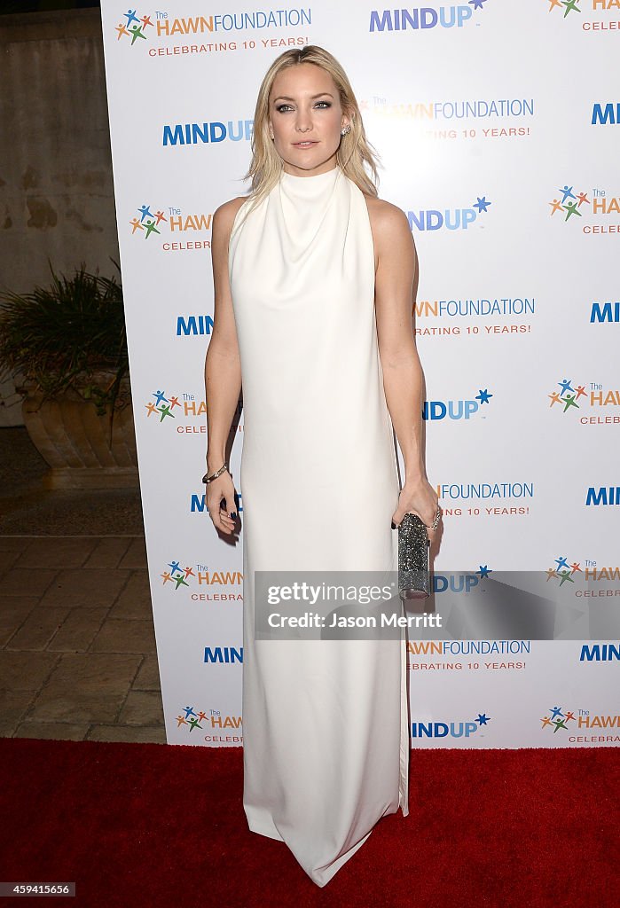 Goldie Hawn's Inaugural "Love In For Kids" Benefiting The Hawn Foundation's MindUp Program Transforming Children's Lives For Greater Success - Red Carpet