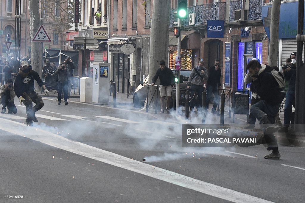 FRANCE-BRUTALITY-ENVIRONMENT-DAM-PROTEST-POLICE