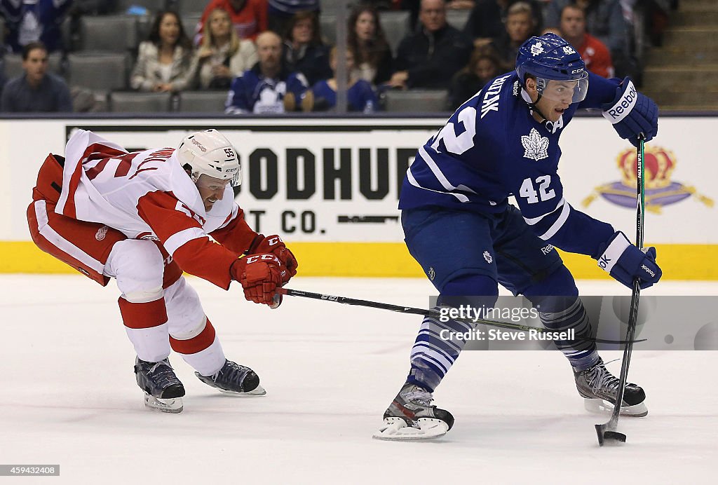 Toronto Maple Leafs beat the Detroit Red Wings 4-1