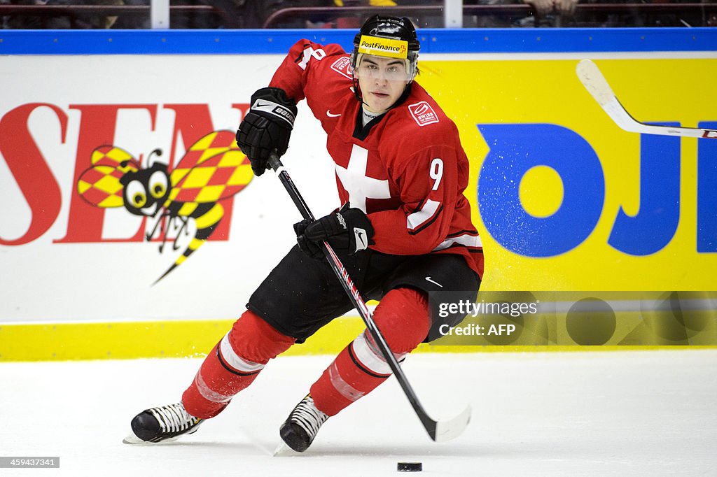 IHOCKEY-JUNIOR-SWEDEN-IIHF