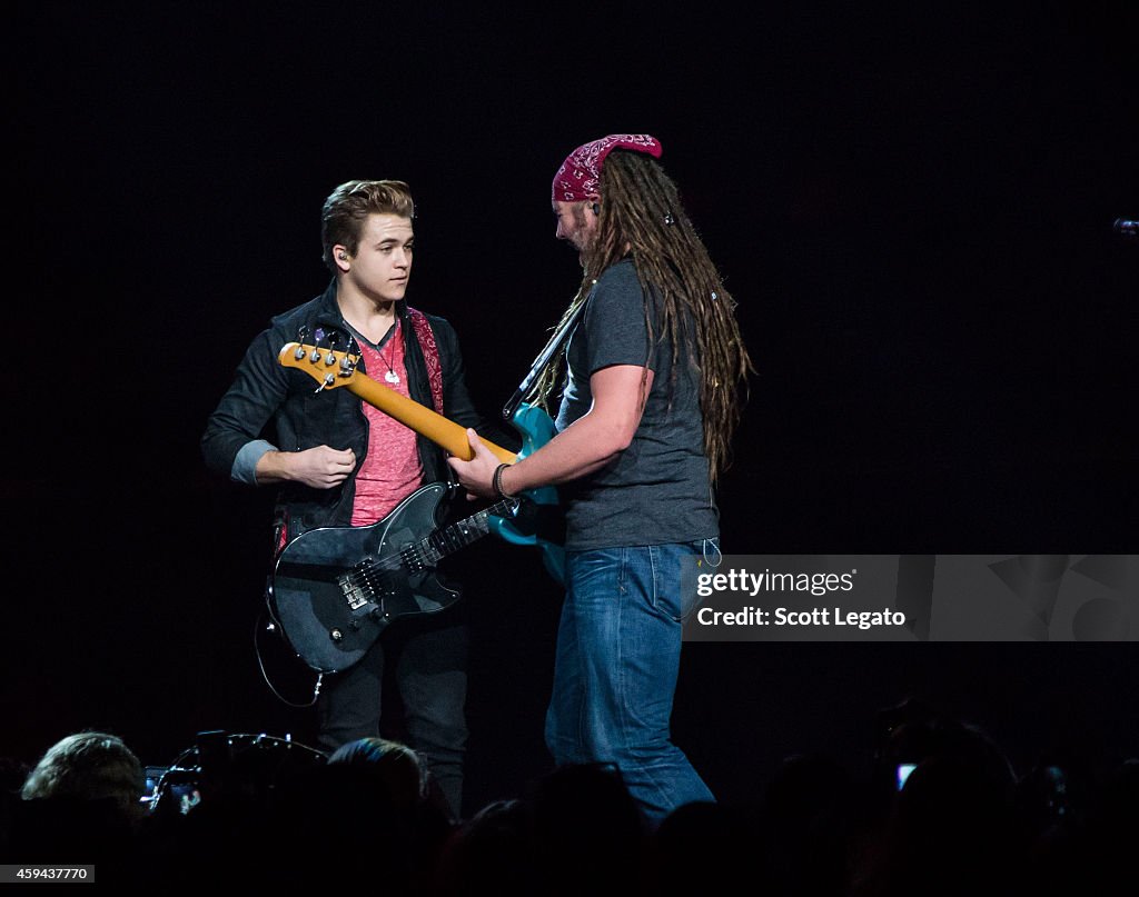 Hunter Hayes In Concert - Auburn Hills, Michigan