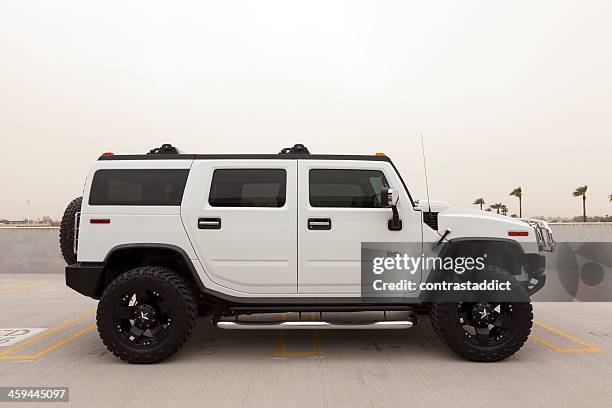 hummer h2 - hummer stock pictures, royalty-free photos & images