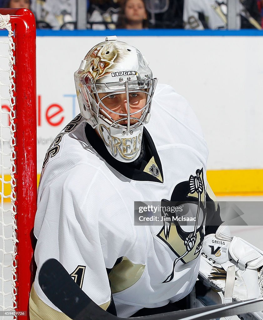 Pittsburgh Penquins v New York Islanders