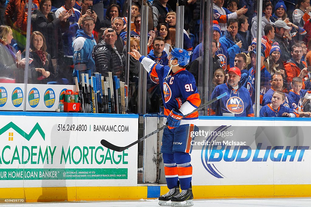 Pittsburgh Penquins v New York Islanders