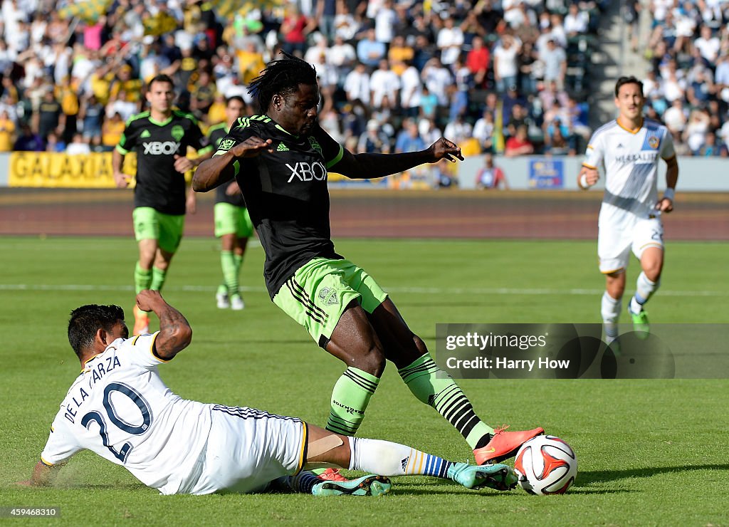 Seattle Sounders v Los Angeles Galaxy - Western Conference Final - Leg 1