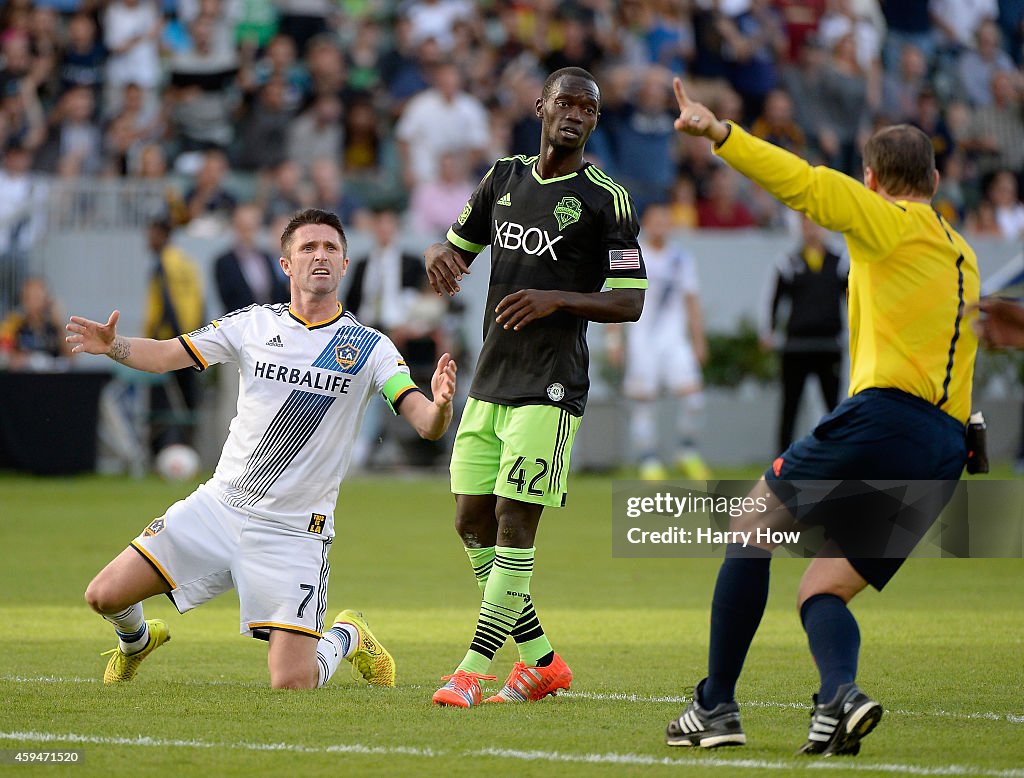 Seattle Sounders v Los Angeles Galaxy - Western Conference Final - Leg 1