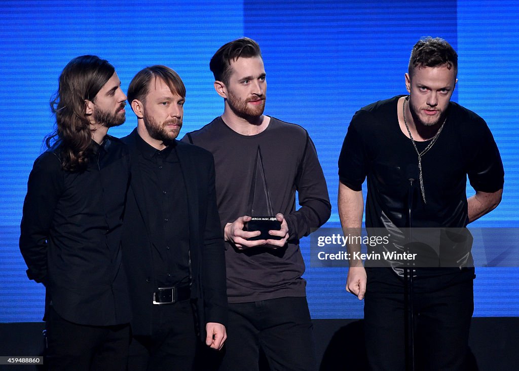 2014 American Music Awards - Show