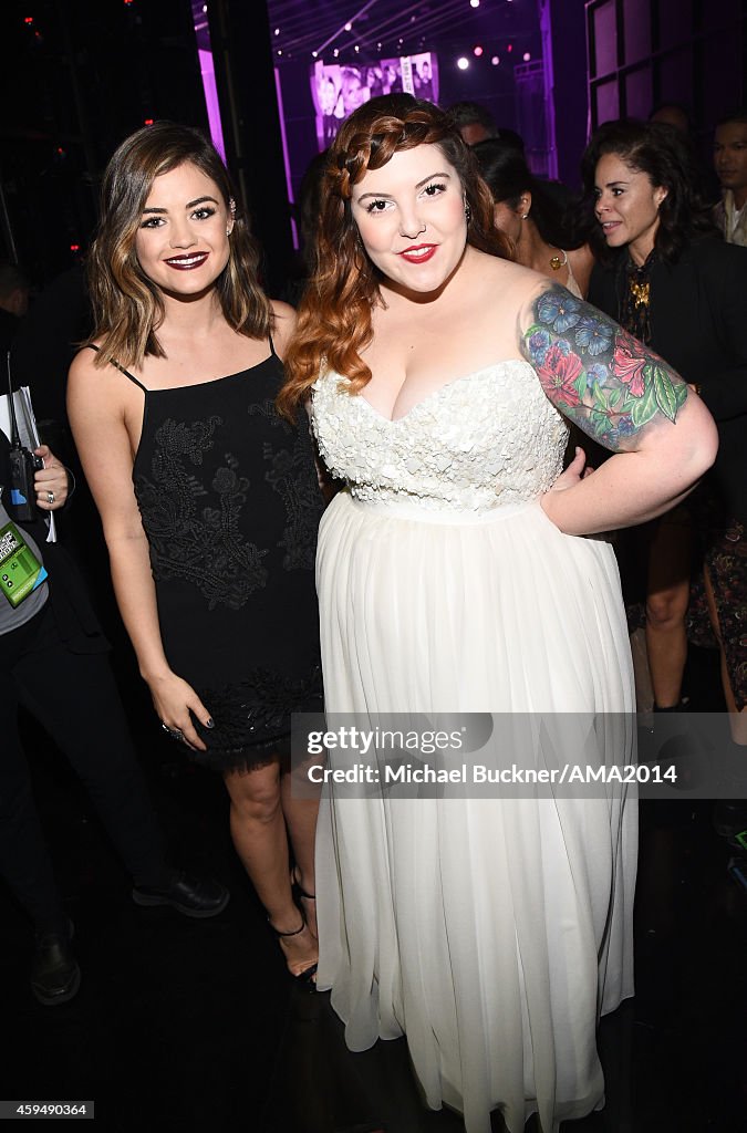 2014 American Music Awards - Backstage And Audience