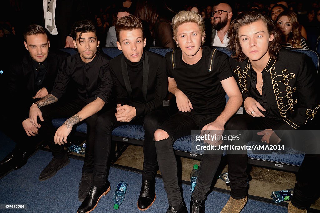 2014 American Music Awards -  Backstage And Audience