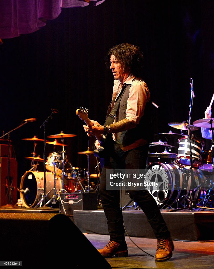 The 5th Annual Vegas Rocks! Magazine Music Awards Live From The Pearl At Palms Casino Resort