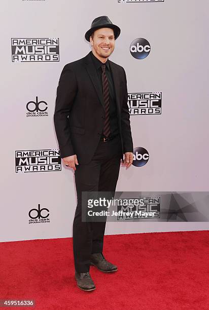 Singer/musician Gavin Degraw arrives at the 2014 American Music Awards at Nokia Theatre L.A. Live on November 23, 2014 in Los Angeles, California.