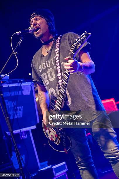 519 Phil Campbell (Musician) Stock Photos, High-Res Pictures, and
