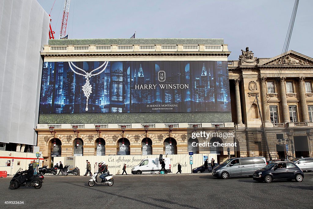 Advertising Displayed On Paris Old Buildings