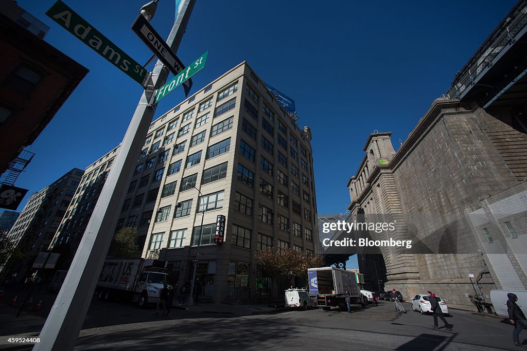 Views From The DUMBO Neighborhood Of Brooklyn