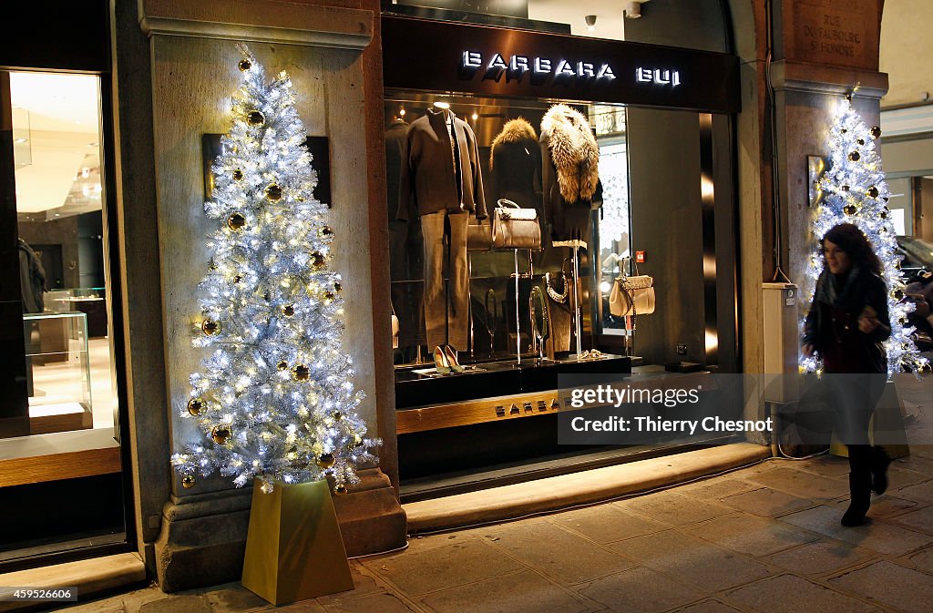 Christmas Lights In Paris