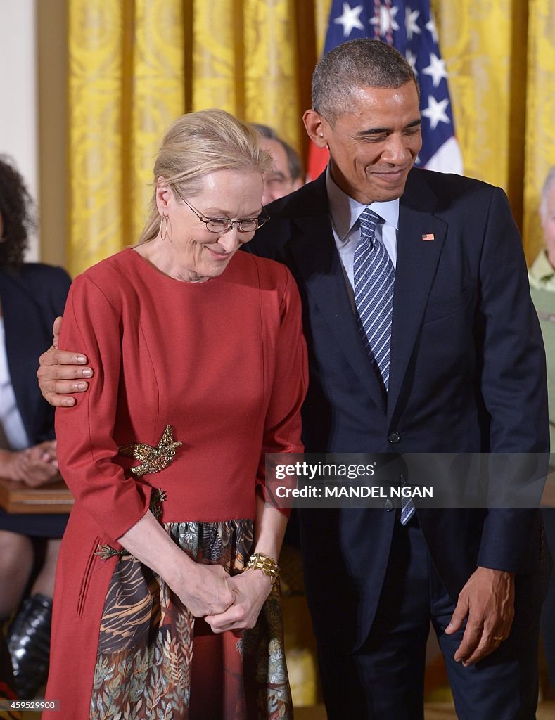 US-POLITICS-MEDAL OF FREEDOM-STREEP