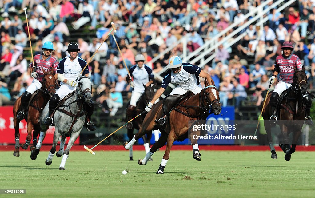 La Dolfina v Magual - 121th Argentine Polo Open Championship