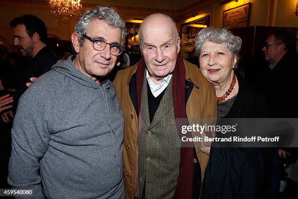 Humorist Michel Boujenah , Actors Michel Bouquet with his wife Juliette Carre pose after the 'Ma Vie Revee' : Michel Boujenah One Man Show at Theatre...