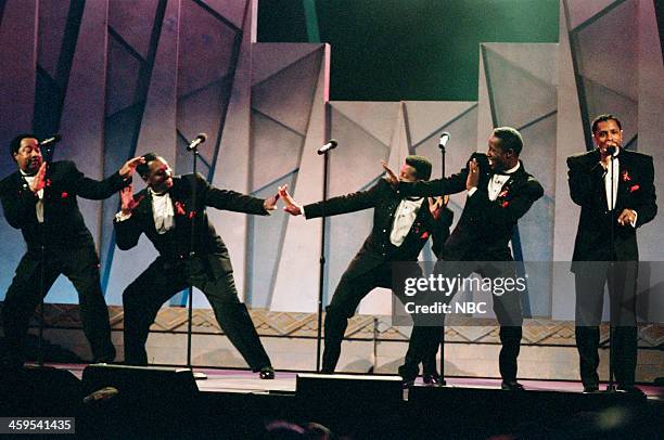 Pictured: Melvin Franklin, Otis Williams, Ali-Ollie Woodson, Theo Peoples, Ron Tyson of The Temptations --