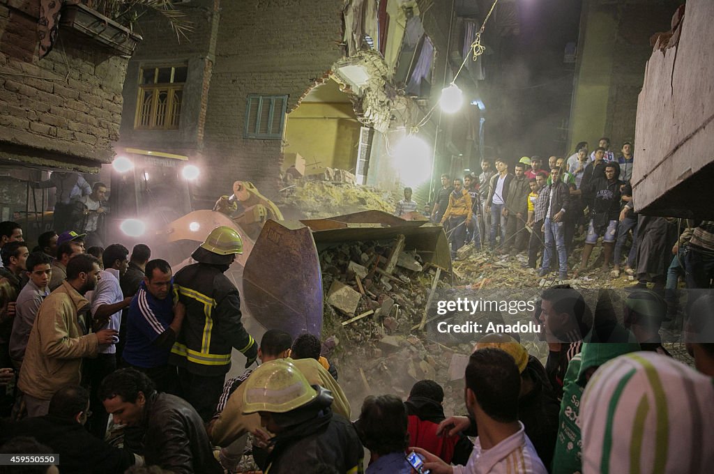A building collapsed in Cairo
