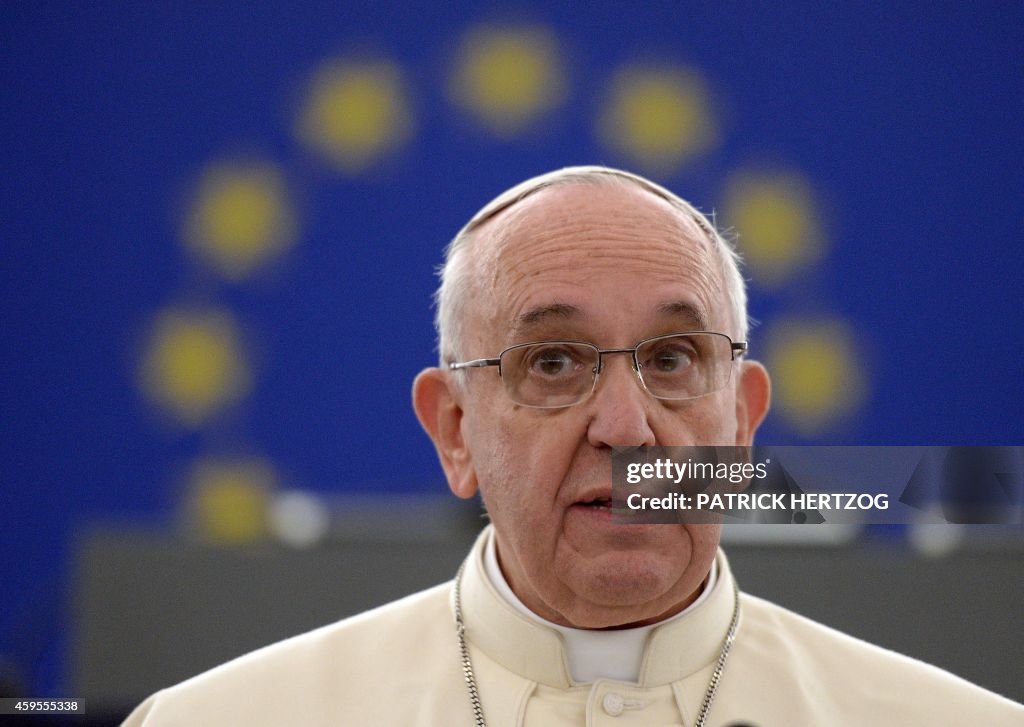 FRANCE-EU-VATICAN-POPE-VISIT