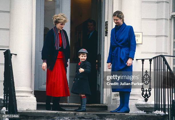 Diana, Princess of Wales, takes Prince William to his first day at Wetherby School, welcomed by School Headmistress, Frederika Blair Turner , on...